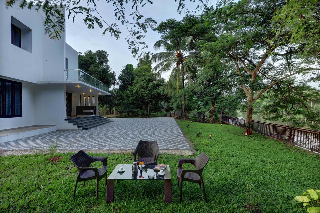 Nadhiyoram River Retreat Kochi Ngoại thất bức ảnh