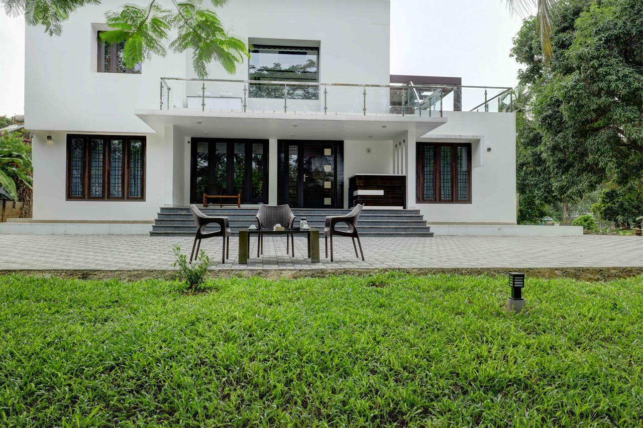 Nadhiyoram River Retreat Kochi Ngoại thất bức ảnh
