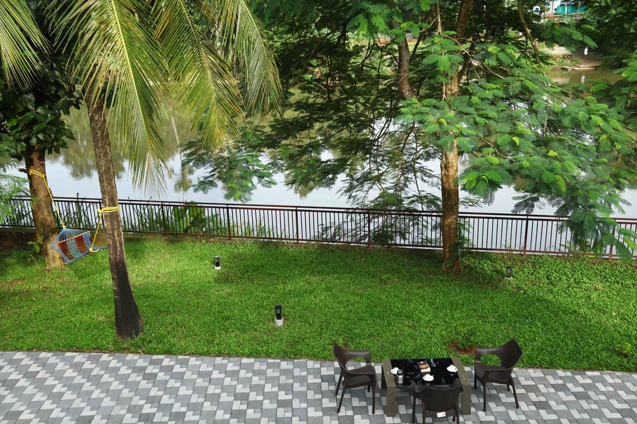 Nadhiyoram River Retreat Kochi Ngoại thất bức ảnh