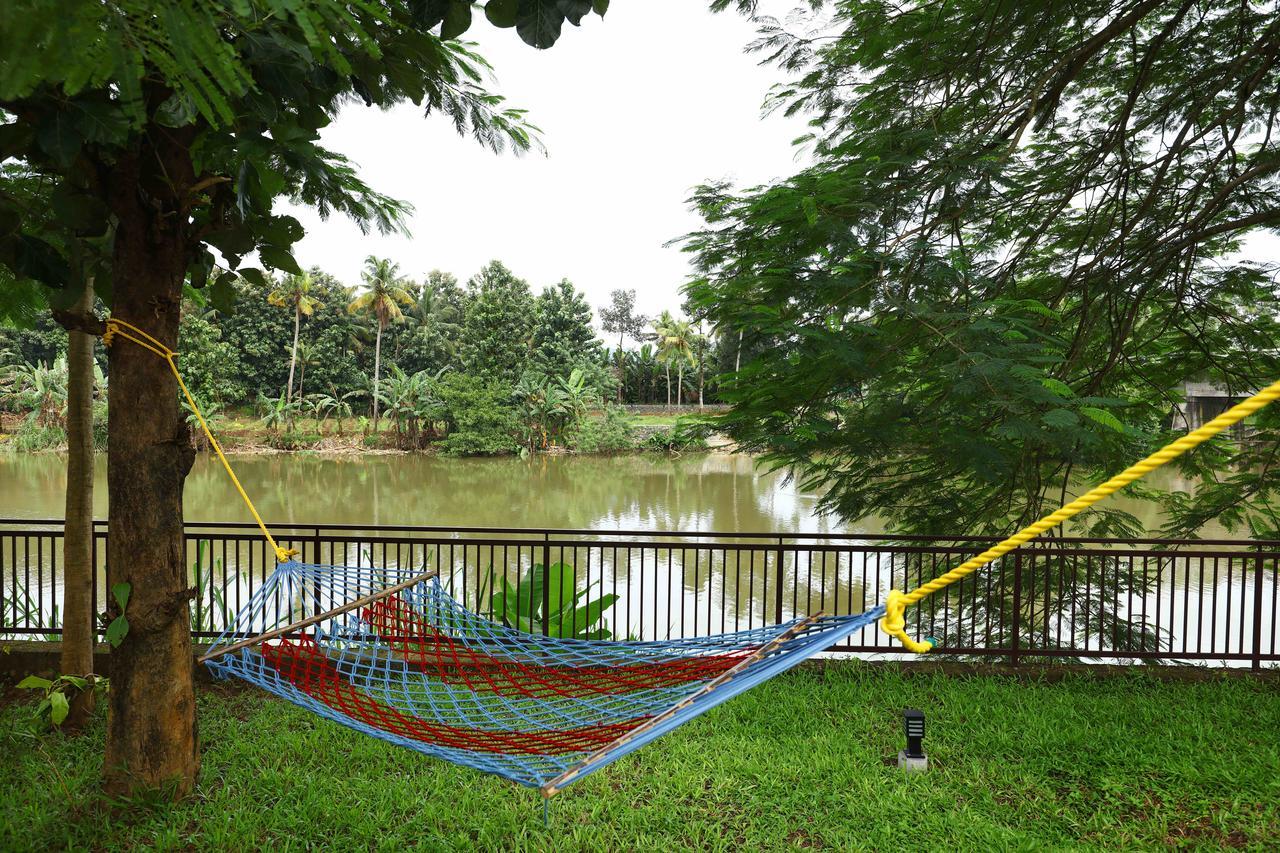 Nadhiyoram River Retreat Kochi Ngoại thất bức ảnh